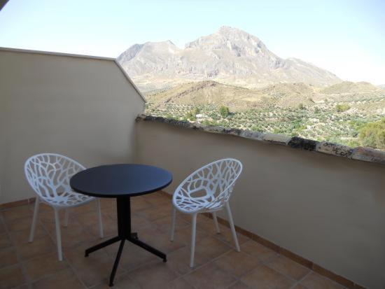 Hostal Rural De Cuadros Bedmar y Garciez Extérieur photo